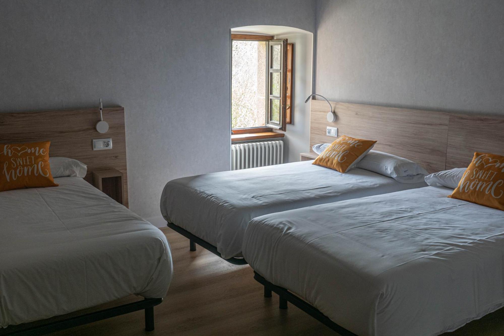 Posada De Roncesvalles Buitenkant foto