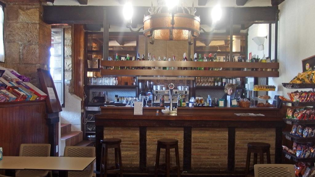 Posada De Roncesvalles Buitenkant foto